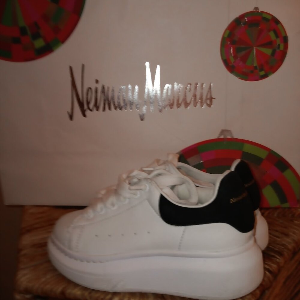 Alexander Mcqueen Oversized Black and white toddler sneakers